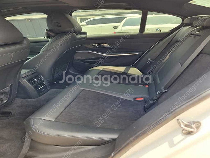 BMW 3시리즈 중고 BMW 중고 BMW 3시리즈 중고차 할부가능 2021년식 46,657km 320i M 스포츠 ...--9